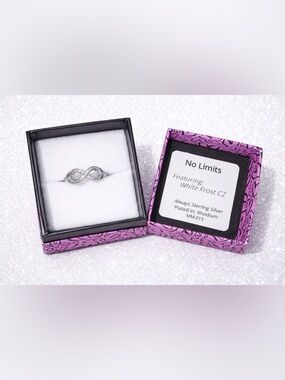 Sterling Infinity Ring with White Frost Stones Sz 8